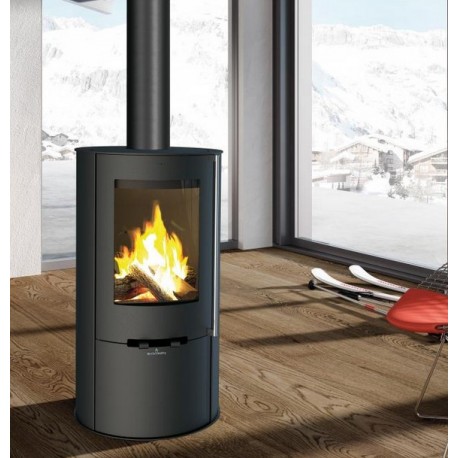 Bronpi Dover 9kW round wood stove with pyre